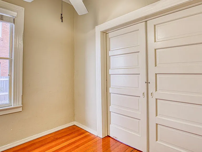 521 E University Blvd #4 — Photo 16