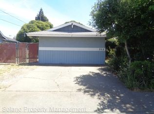 212 Lawrence St, Fairfield, CA 94533
