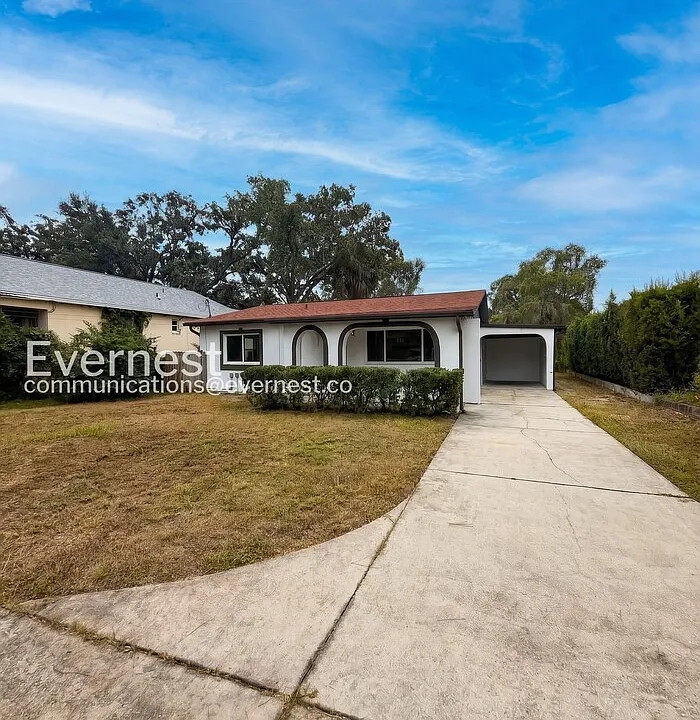 8914 Memorial Hwy