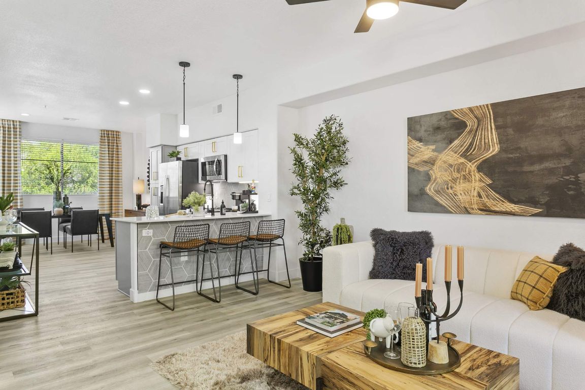 Zone Westgate, Glendale AZ, Living Room