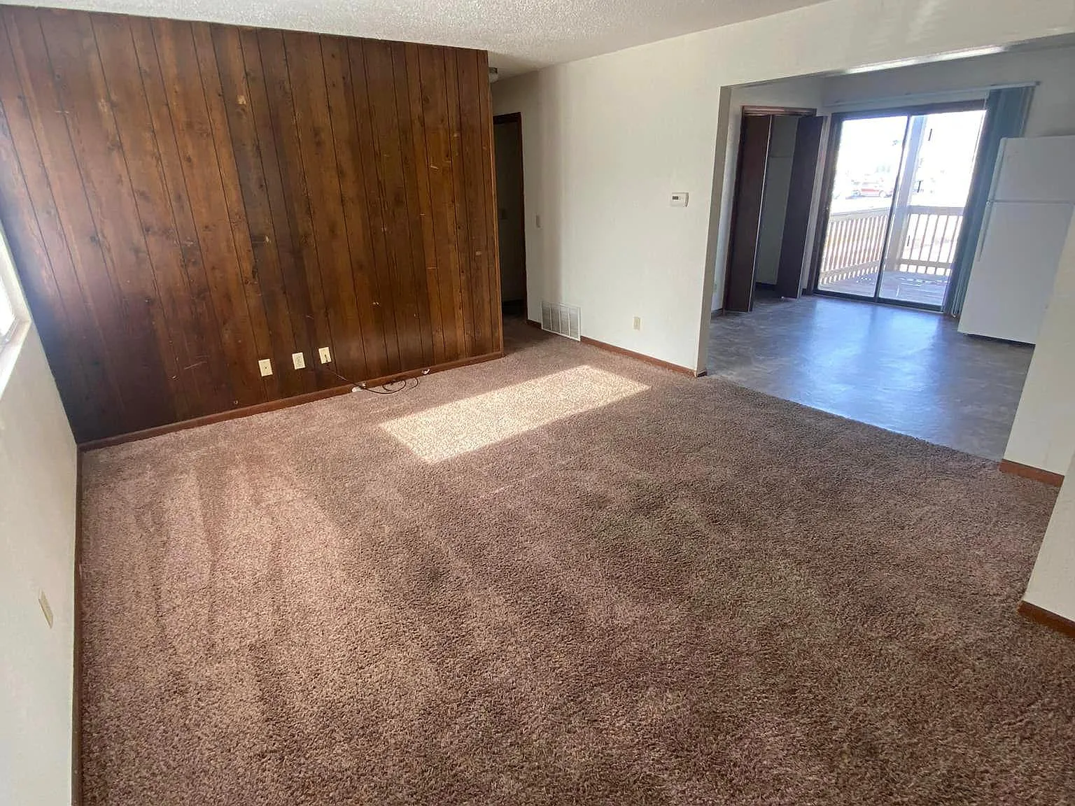 538 W 5th St — Photo 2