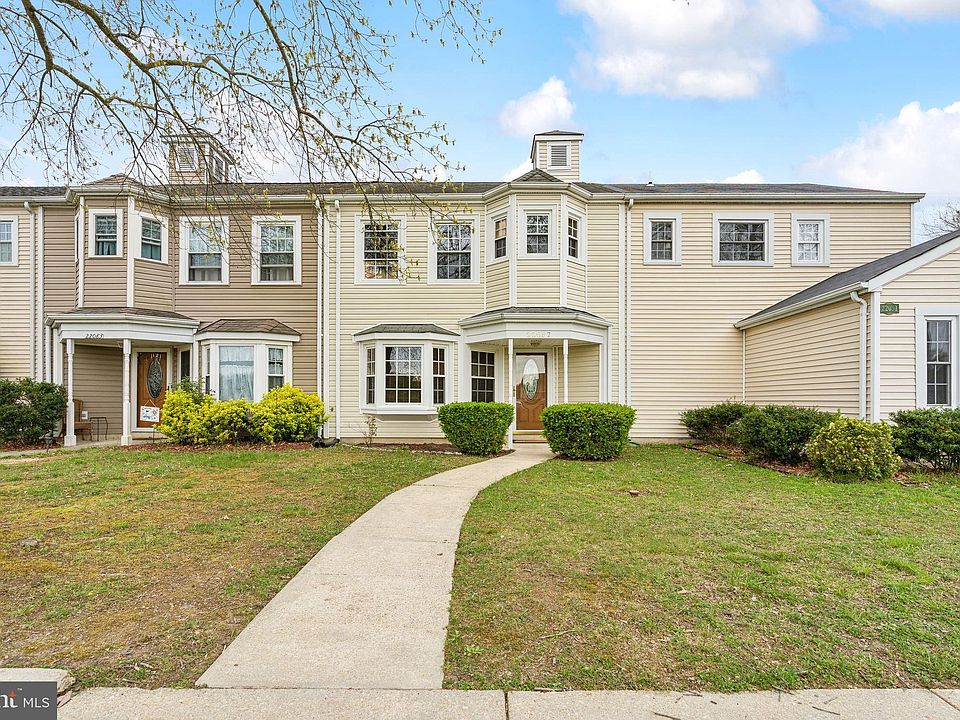 1st image of 22087 Saint Josephs Cir