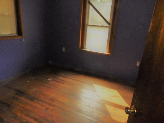4th image of 5795 State #3298