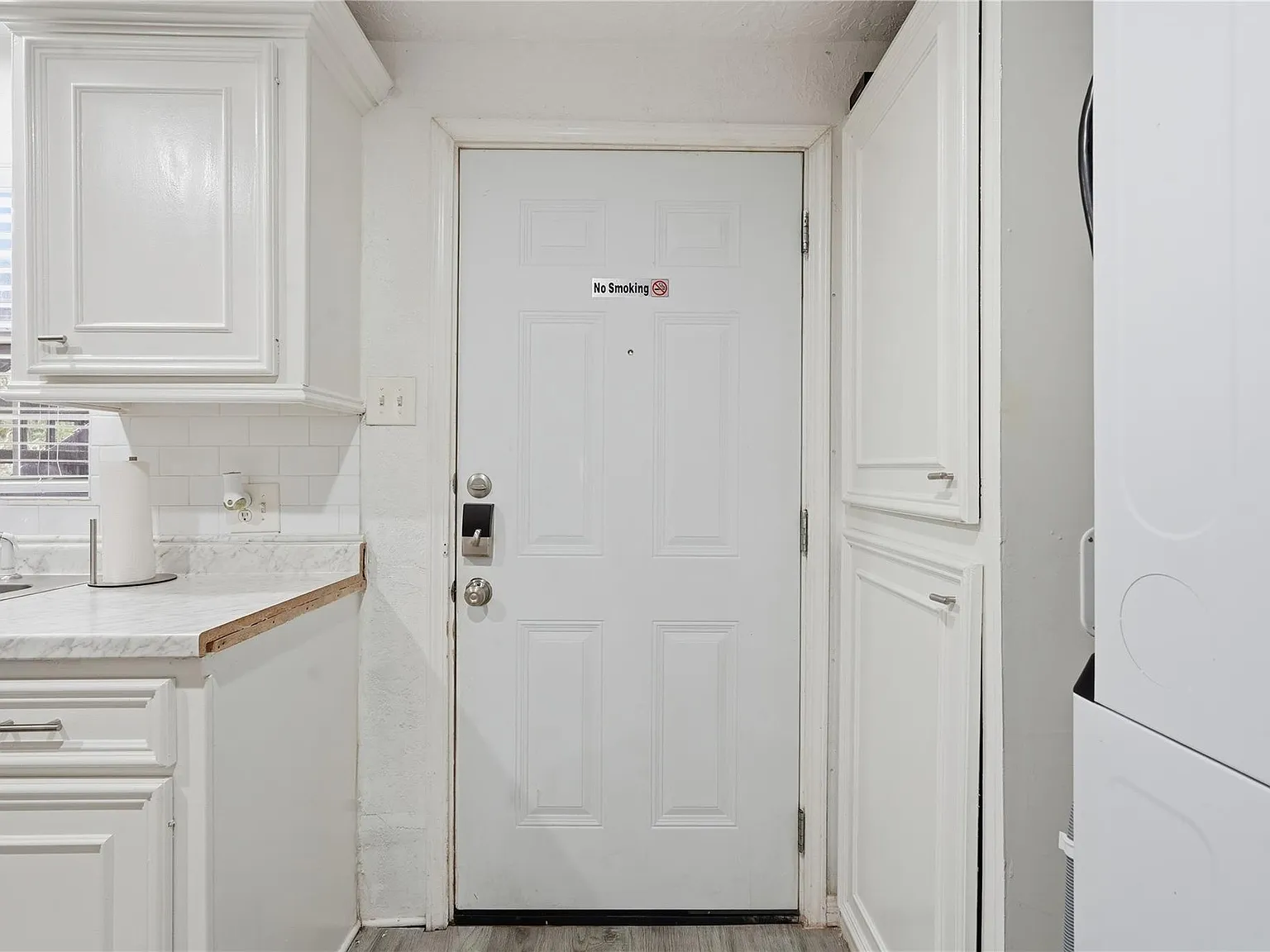 1 bed, 1.0 bath, 499 sqft, $1,100 — Photo 3