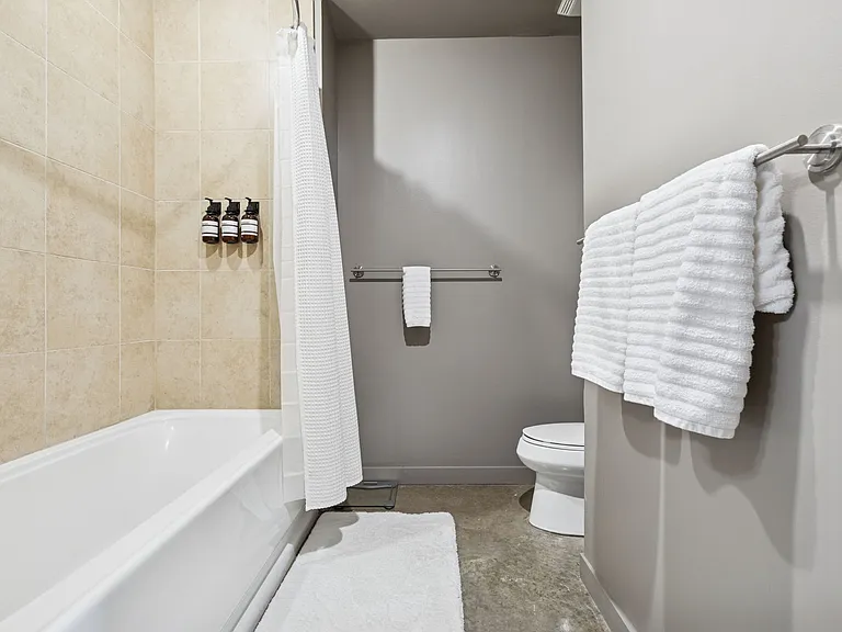 600 12th Ave S #633 — Photo 20