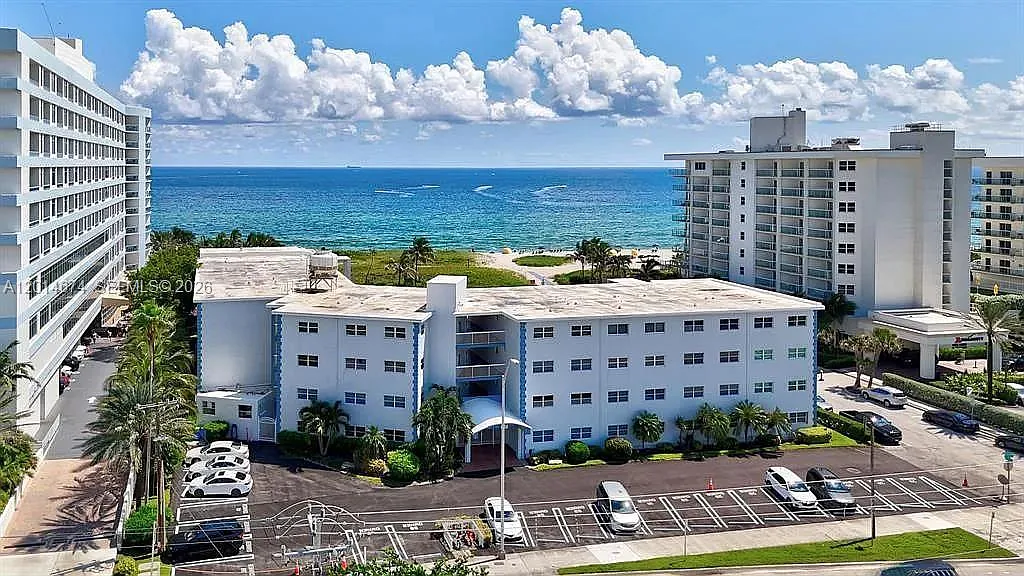 Building Photo - 1300 N Ocean Blvd #111