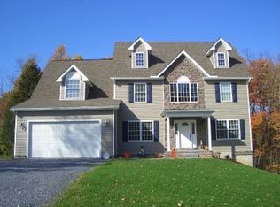 5790 Meadow Dr, Frederick, MD 21702