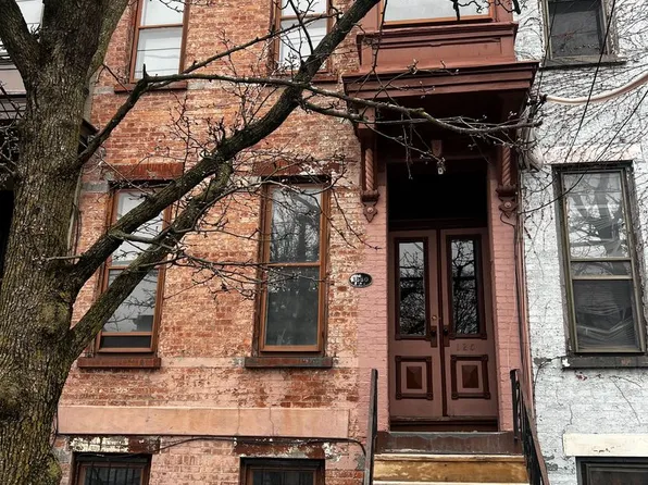 125 Dove St, Albany, NY 12202