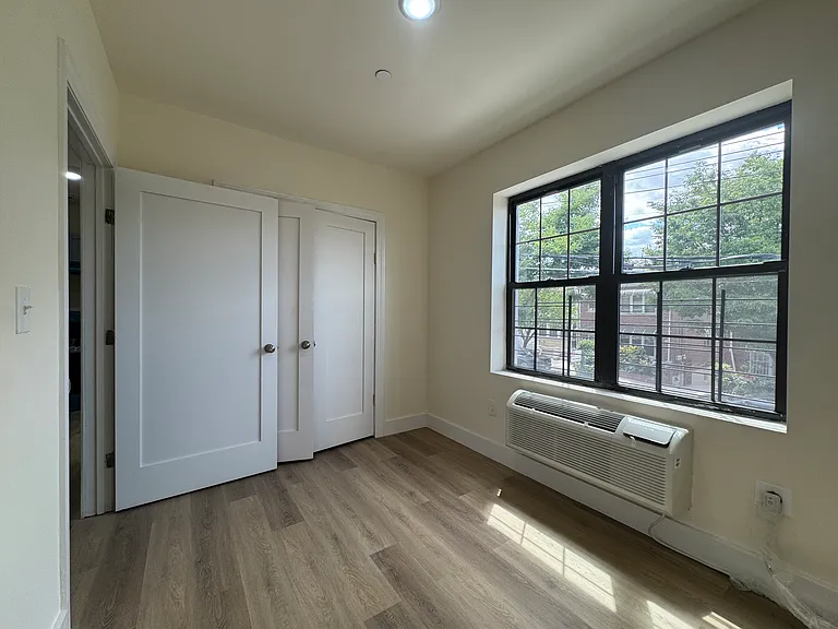 3030 Colden Ave #2A — Photo 11