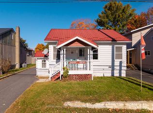 19 Isabella St, Parry Sound, ON P2A1M1