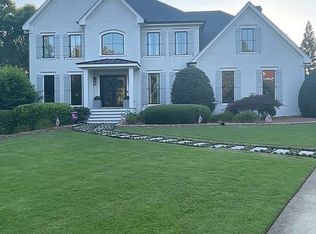 320 Nesbit Downs Ct, Sandy Springs, GA 30350