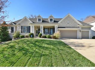532 Lexington Landing Dr, Saint Charles, MO 63303