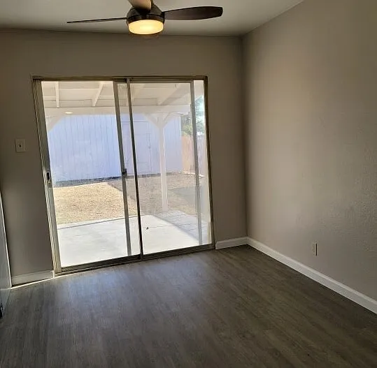 1729 Sunset St — Photo 2