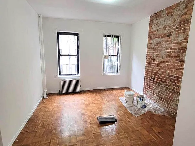 418 E 73rd St #1FF — Photo 1