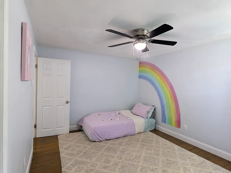 219 Prospect St — Photo 14