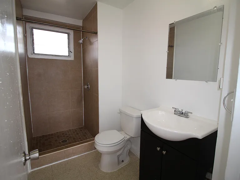 237 Ohai St — Photo 5