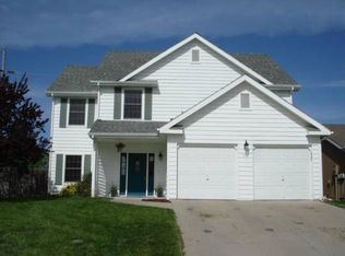 501 Durham Ct, Lawrence, KS 66049