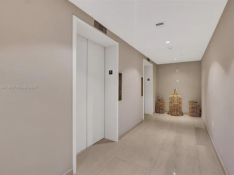 401 N Birch Rd #514 — Photo 37