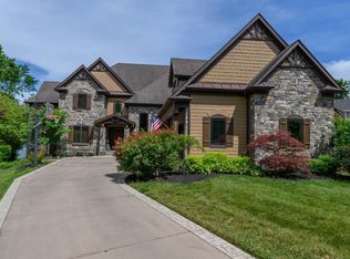 2089 Lakeside Pl, Lexington, KY 40502