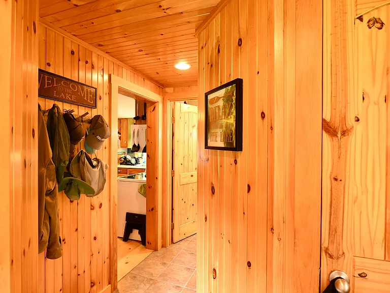 121 Heath Rd — Photo 8