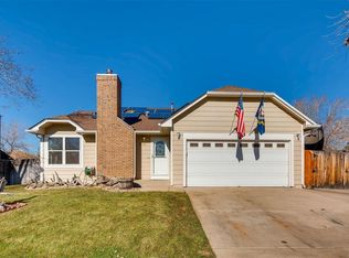 9727 W 70th Pl, Arvada, CO 80004