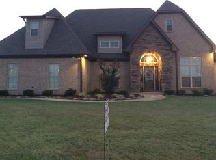 114 Ashley Dr, Tuscumbia, AL 35674