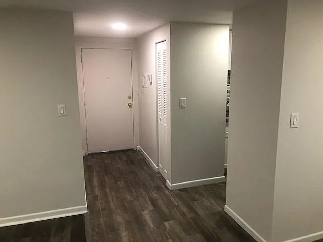 Pleasant Park Apartments — Photo 15