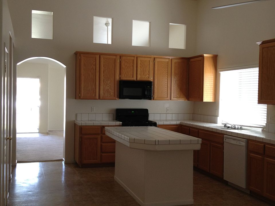 2nd image of 10015 Grand View Summit Dr