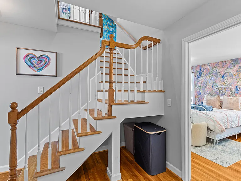 146 Broad St #B — Photo 20