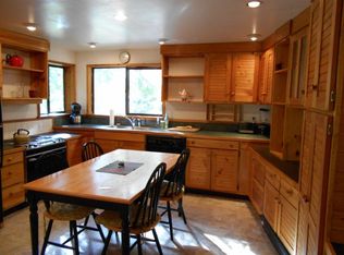 12019 Grouse Ln, Glacier, WA 98244