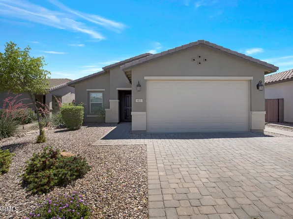 403 W GUM TREE Avenue, San Tan Valley, AZ 85140