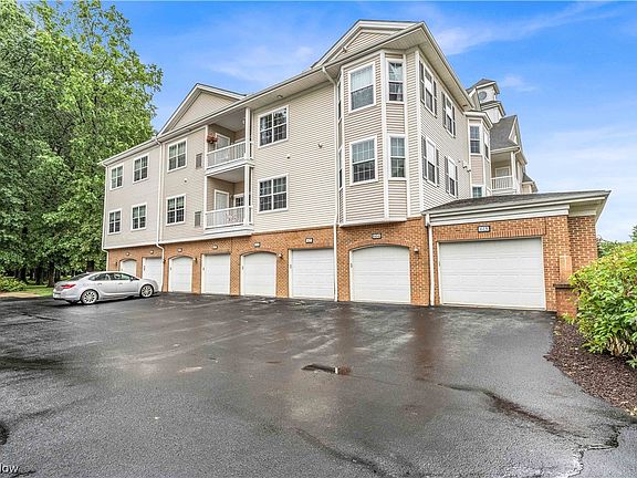 3rd image of 605 Aqua Marine Blvd