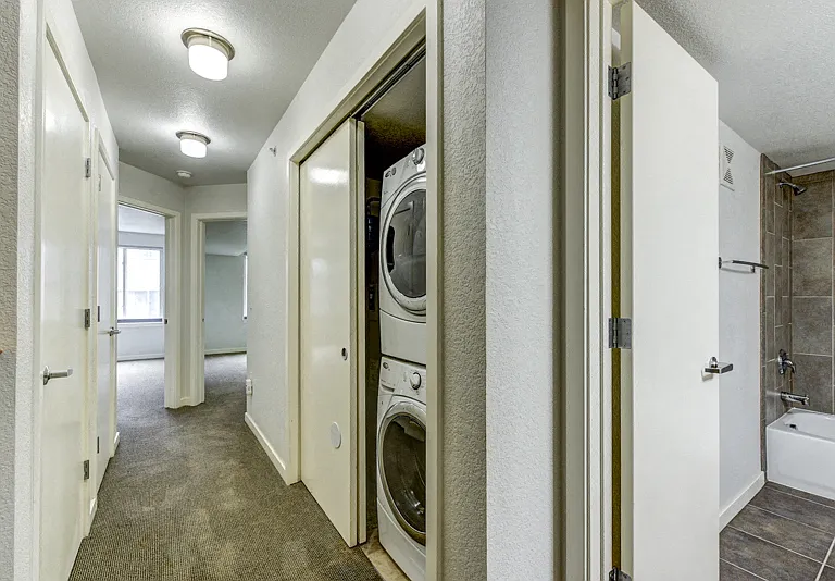 2850 E. College Avenue #304 Laundry