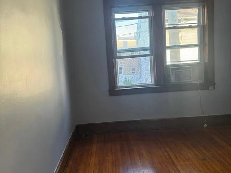 376 River Dr #2 — Photo 8