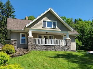5481 Somerset Pike, Hollsopple, PA 15935
