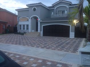 14530 SW 176th Ter, Miami, FL 33177