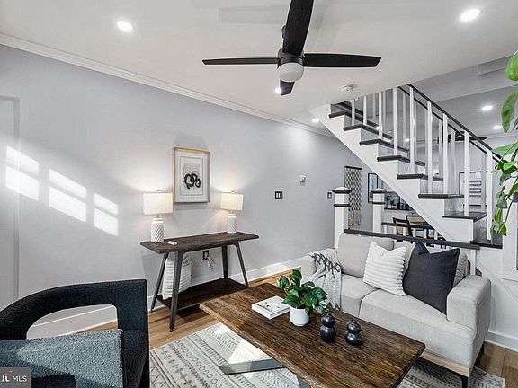 2nd image of 2218 Ritter St