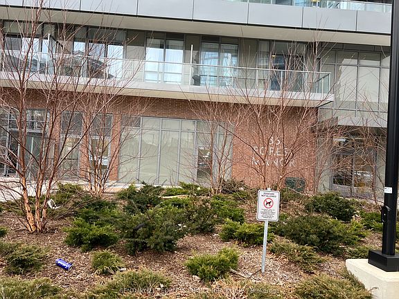 4th image of 36 Forest Manor Rd #304