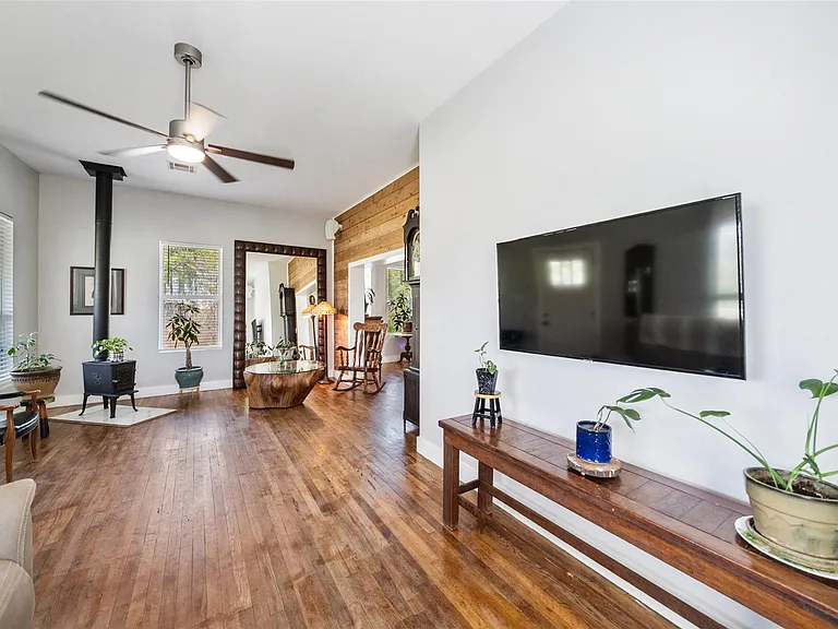 275 Pashun Ln — Photo 6