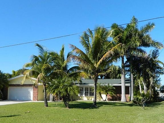 2nd image of 1610 Bahia Drive
