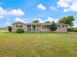 7559 Scottsville Rd, Lafayette, TN 37083