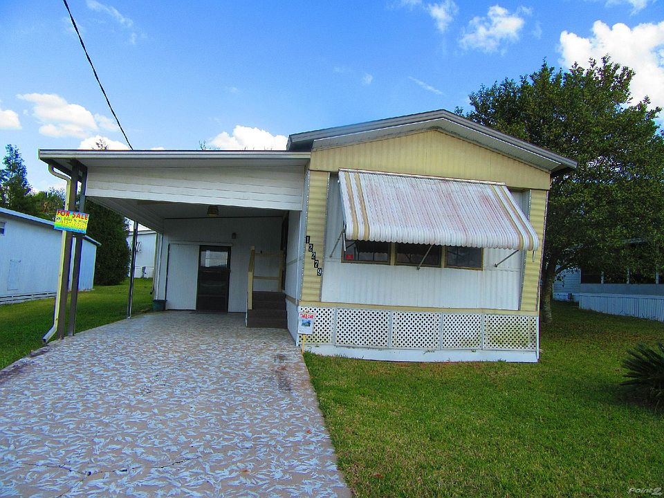 12279 Carl Loop in  Dade City Fl.