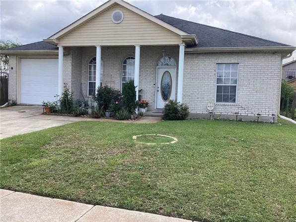 5311 Toulon St, New Orleans, LA 70129
