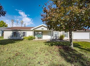 15425 William Paul Dr, Bristol, IN 46507