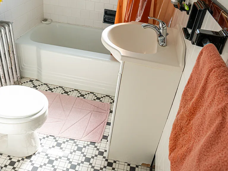 165 Wentworth Ave #3E — Photo 9