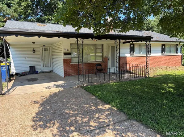 9801 Winn Dr, Saint Louis, MO 63134