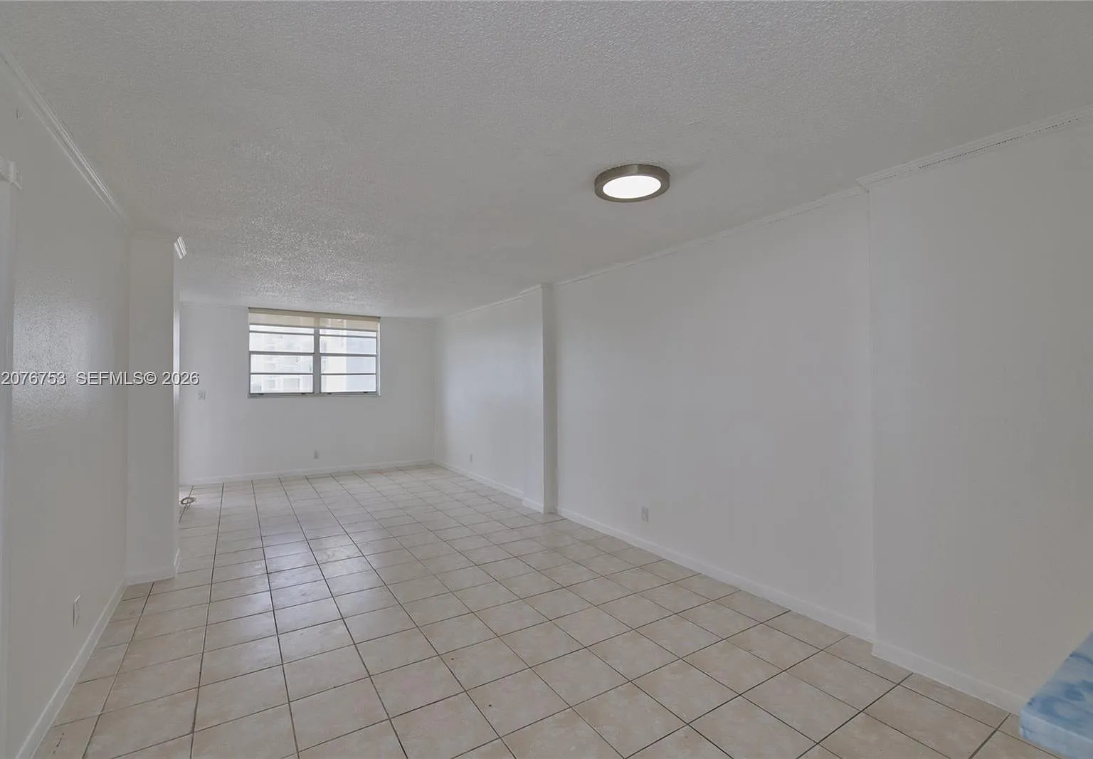 Island Shores Condo — Photo 1