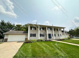 148 W Division St NE APT A, Rockford, MI