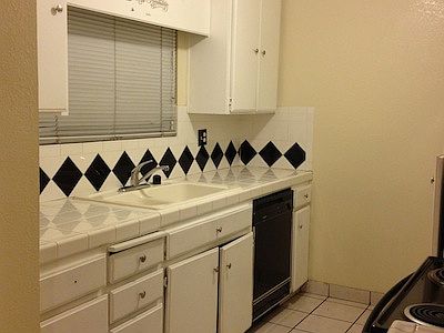 1st image of 1201 Porter Ave