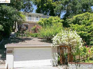 908 Rosemount Rd, Oakland, CA 94610